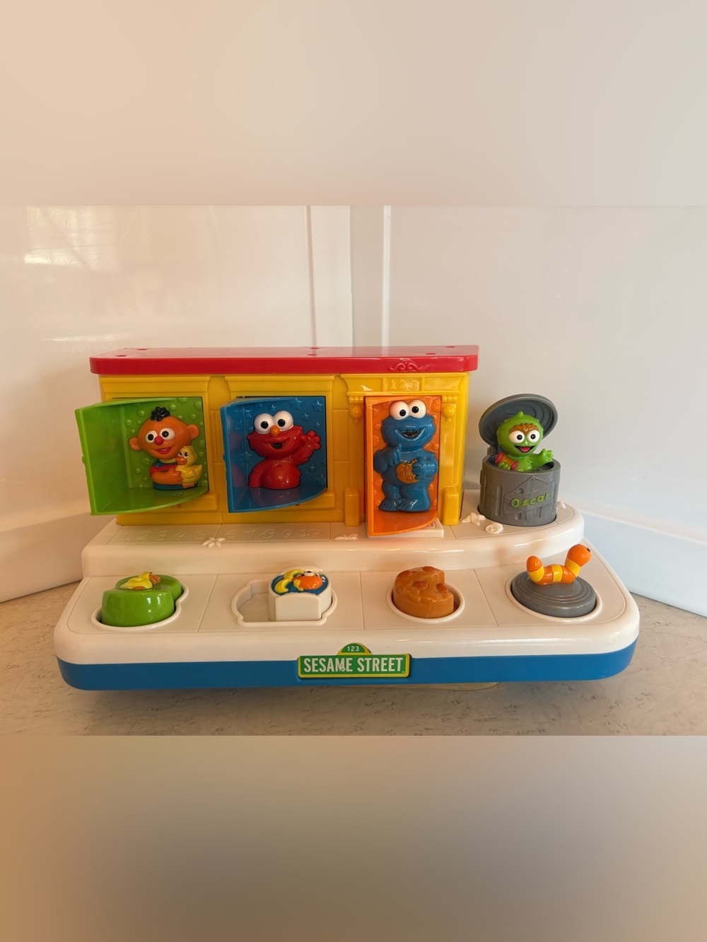 Vintage 2004 Sesame Street Pop-Up Character Playset - Multi-Color Kids Toy